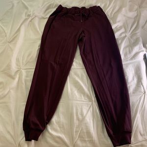 lululemon maroon joggers